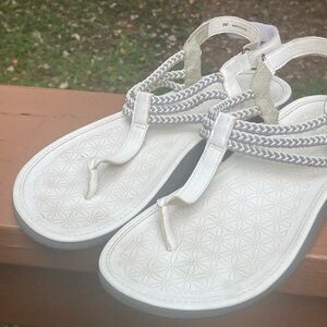 JBU white sandals